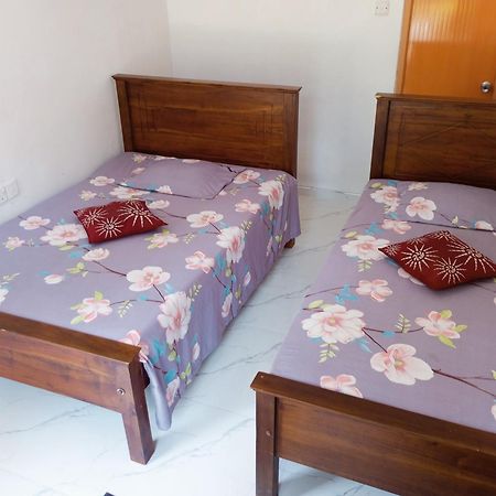 Pleasure Mount Homestay Елла Екстер'єр фото